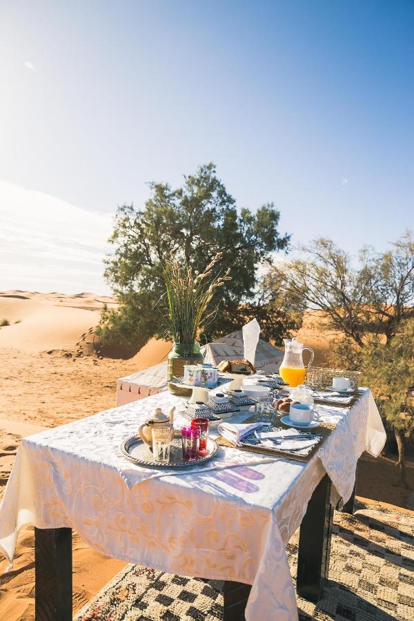 Hotel Prestigious Camp Merzouga Exterior foto