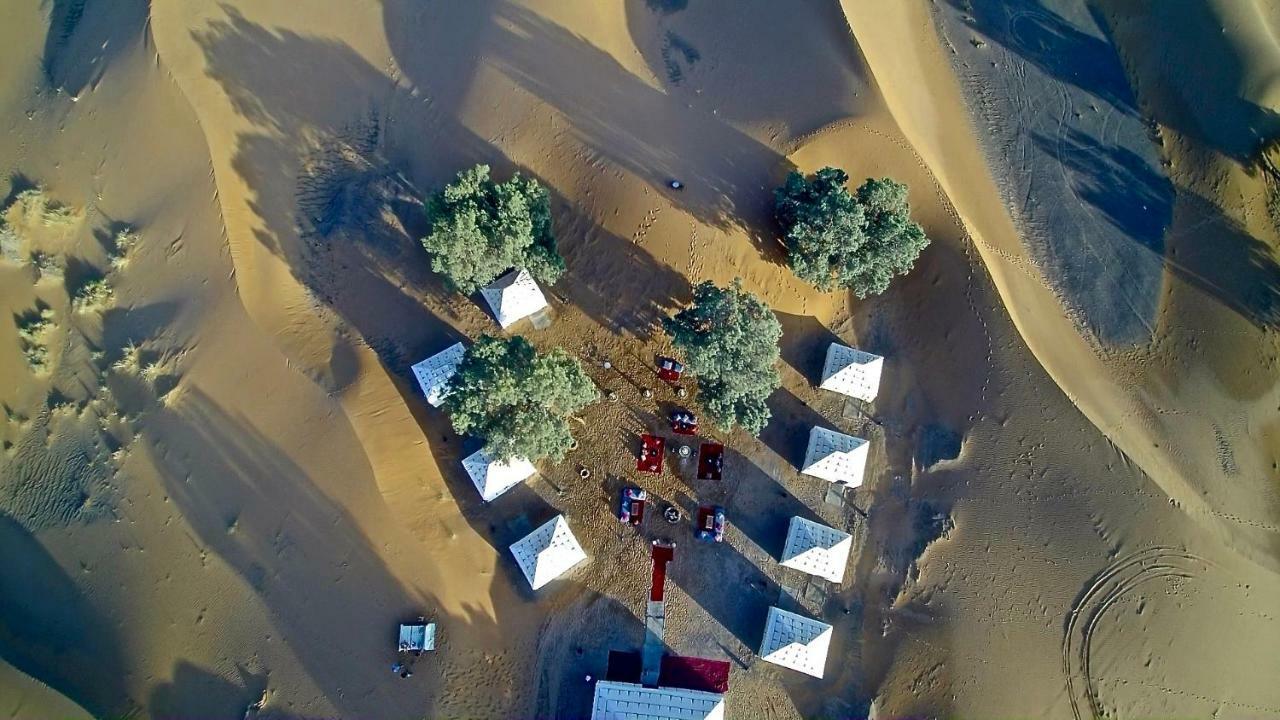 Hotel Prestigious Camp Merzouga Exterior foto