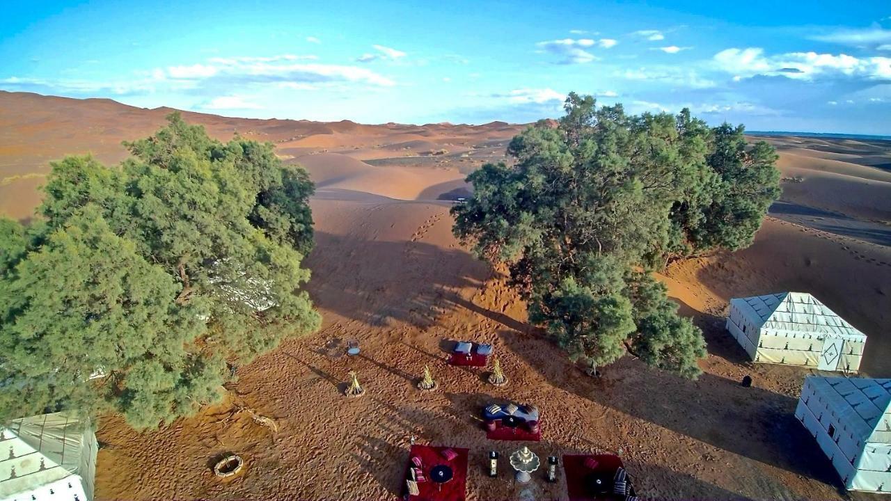 Hotel Prestigious Camp Merzouga Exterior foto